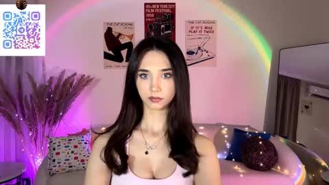 Lina online show from July 2026 10:45:01 PM
