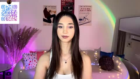 Lina online show from July 2026 10:27:01 PM