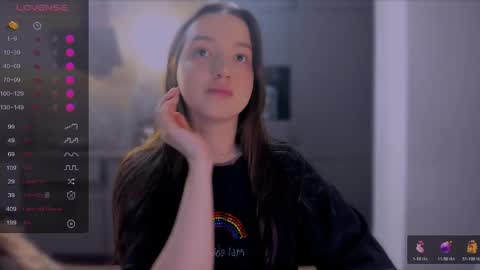             ...  online show from April 2026 09:39:33 PM