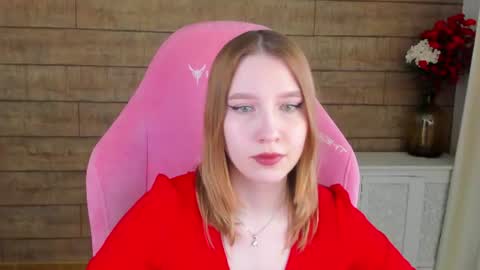 LiliLinn online show from July 2026 07:45:01 AM