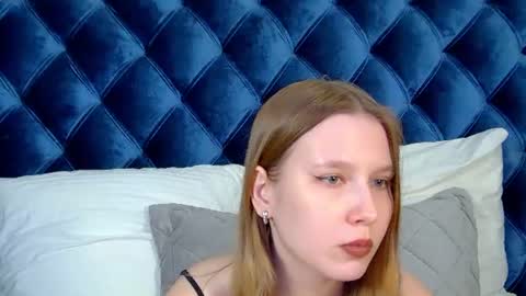 LiliLinn online show from July 2026 07:12:01 AM