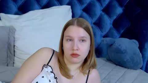 LiliLinn online show from July 2026 04:41:02 AM