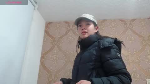 lilimini online show from December 2024 01:59:02 AM