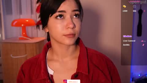 Snapshot of lilith__rosse chatting on December 2025 12:33:02 PM Lilith Rosse online show from December 2025 12:33:02 PM