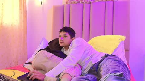 Snapshot of lilith_and_draven chatting on September 2025 07:49:01 PM lilith_and_draven online show from September 2025 07:49:01 PM