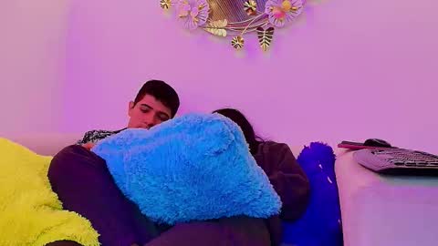 Snapshot of lilith_and_draven chatting on October 2025 08:30:01 PM lilith_and_draven online show from October 2025 08:30:01 PM