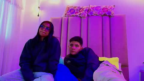 Snapshot of lilith_and_draven chatting on October 2025 10:11:01 PM lilith_and_draven online show from October 2025 10:11:01 PM