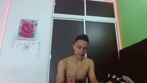 Snapshot of lilith_and_marcusblain chatting on September 2025 09:03:02 PM Lili Marcus online show from September 2025 09:03:02 PM