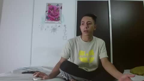 Snapshot of lilith_and_marcusblain chatting on September 2025 09:39:02 PM Lili Marcus online show from September 2025 09:39:02 PM