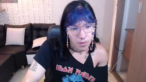 lilith  online show from February 2026 12:01:02 PM