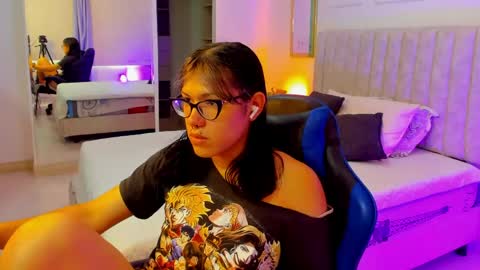 lilith  online show from April 2026 01:31:02 PM