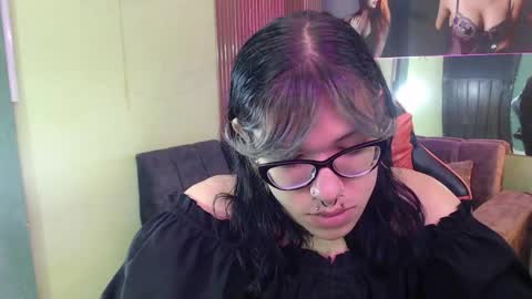 lilith  online show from May 2026 11:37:01 AM