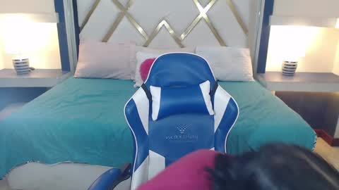 lilith  online show from May 2026 11:16:02 AM