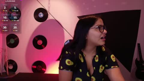 Lilith and Khloe  online show from September 2025 11:25:01 AM