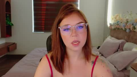Lilith Bonheur online show from May 2026 11:23:01 PM