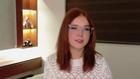 Lilith Bonheur online show from June 2026 08:50:02 PM