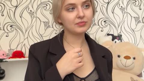 Lilly online show from March 2026 11:37:01 AM