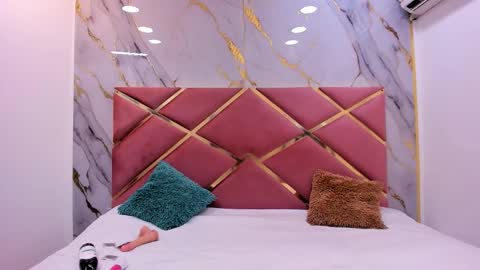 Lilith online show from February 2026 03:35:02 AM