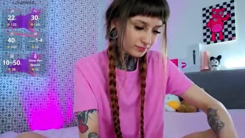 lilith_poison online show from February 2026 06:13:01 AM