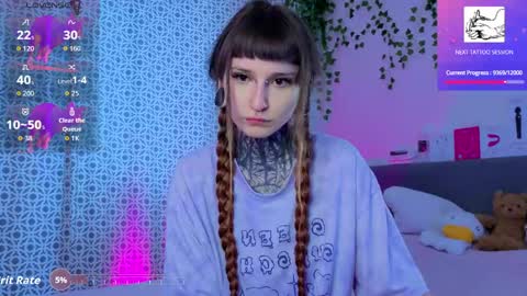 Snapshot of lilith_poison chatting on May 2026 06:12:02 PM lilith_poison online show from May 2026 06:12:02 PM
