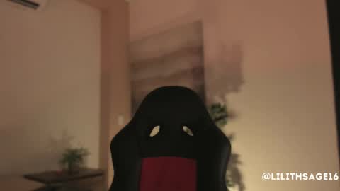 lilith_sage_ online show from September 2025 11:37:02 AM