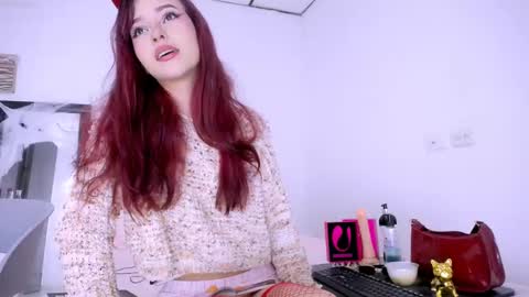 Lilith online show from October 2025 03:22:02 PM