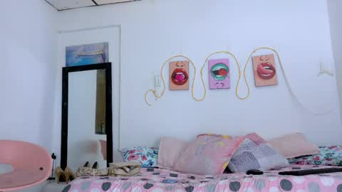 Lilith online show from June 2026 07:38:02 PM