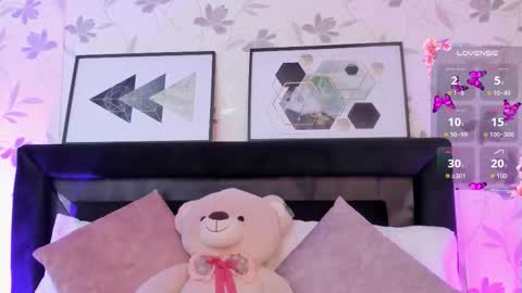 lilith_thompson online show from September 2025 09:16:02 PM