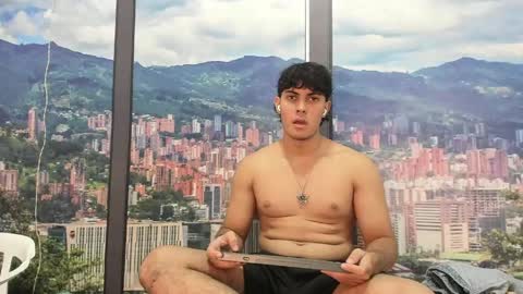 lilithandazrael online show from June 2026 09:09:01 PM