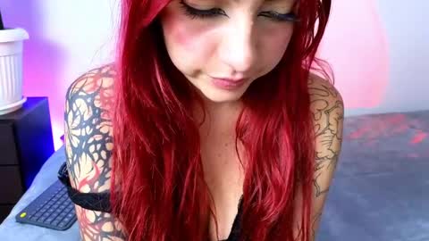 Snapshot of lilithandjacob chatting on February 2025 01:08:01 AM online show from February 2025 01:08:01 AM