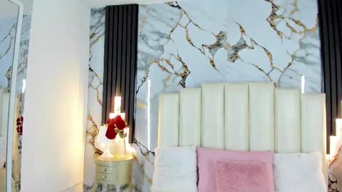 Lilith  online show from September 2025 04:56:02 AM