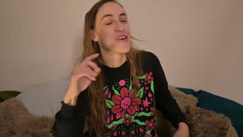 L online show from December 2024 11:22:01 AM