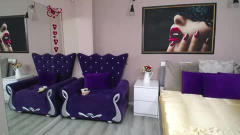 lilithreys online show from May 2026 03:46:02 AM