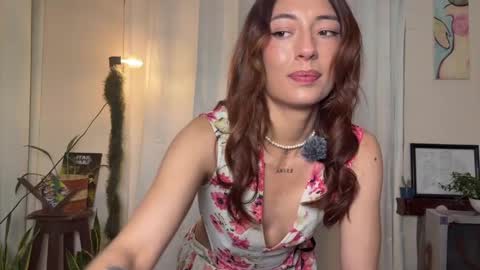 Snapshot of lilithrose_b chatting on May 2026 08:40:02 AM Lele online show from May 2026 08:40:02 AM
