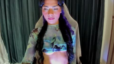 Snapshot of lilithsabeth chatting on December 2024 08:25:02 AM lilithsabeth online show from December 2024 08:25:02 AM