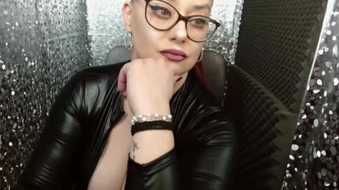 LILITHSERENDIPITY online show from February 2026 06:28:01 PM