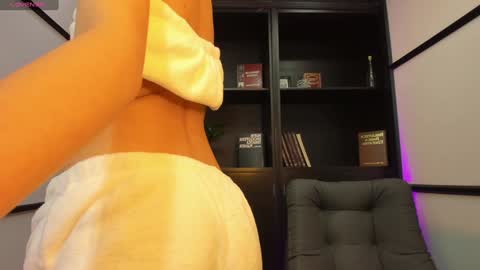 Snapshot of lilithteeen chatting on December 2024 10:44:02 AM Lilith online show from December 2024 10:44:02 AM