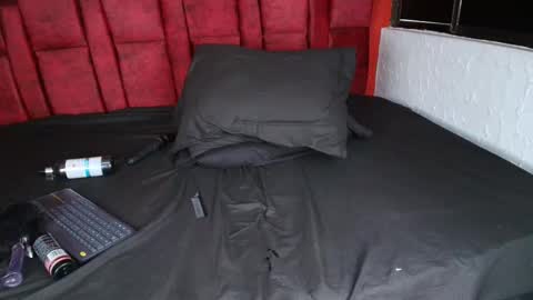 Snapshot of lilithvibe__ chatting on February 2026 08:23:02 PM LILITH online show from February 2026 08:23:02 PM