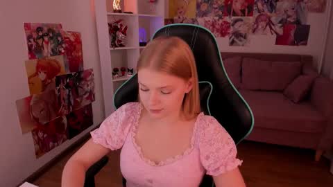 lilitrosen online show from September 2025 05:38:01 PM