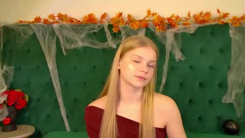 lilitrosen online show from November 2025 06:31:02 PM
