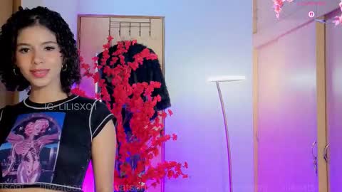 Snapshot of liliwatsonj chatting on February 2026 04:08:01 AM 3 Ig Lilisxo1 online show from February 2026 04:08:01 AM