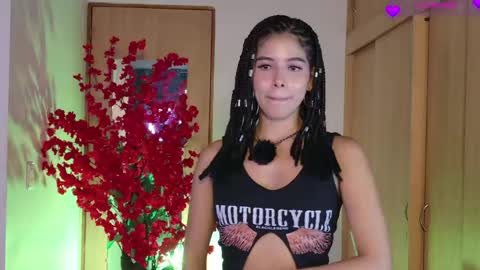 Snapshot of liliwatsonj chatting on May 2026 02:53:02 AM 3 Ig Lilisxo1 online show from May 2026 02:53:02 AM
