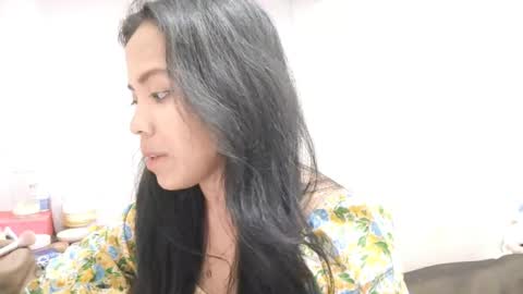 LiliyanaS online show from April 2026 07:45:01 AM