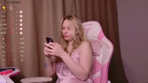 Melanie online show from May 2026 05:49:01 AM