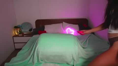 Snapshot of lill_dayna chatting on November 2025 11:02:01 AM Lill Dayna online show from November 2025 11:02:01 AM