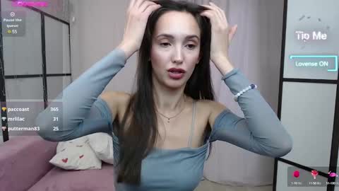 Lillian online show from February 2025 09:15:01 AM