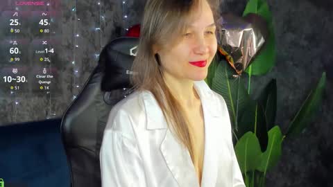 Snapshot of lillian_white1 chatting on February 2026 01:03:02 AM lillian_white1 online show from February 2026 01:03:02 AM