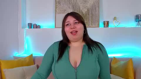 Snapshot of lillianhaig chatting on March 2025 07:06:02 PM LillianHaig online show from March 2025 07:06:02 PM