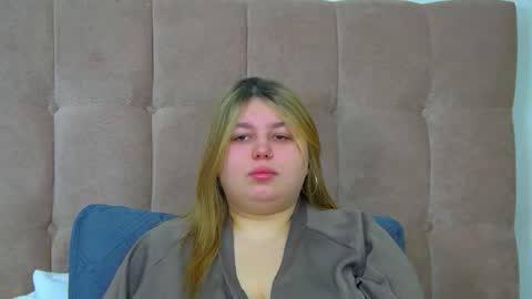 Snapshot of lillianhaig chatting on February 2026 06:45:02 AM LillianHaig online show from February 2026 06:45:02 AM