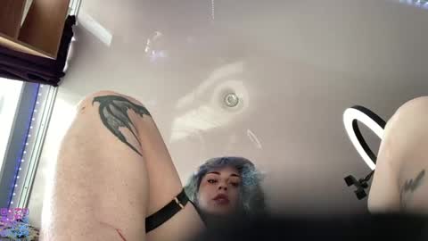 Snapshot of lillianhusk chatting on May 2026 10:21:02 AM Amelia online show from May 2026 10:21:02 AM